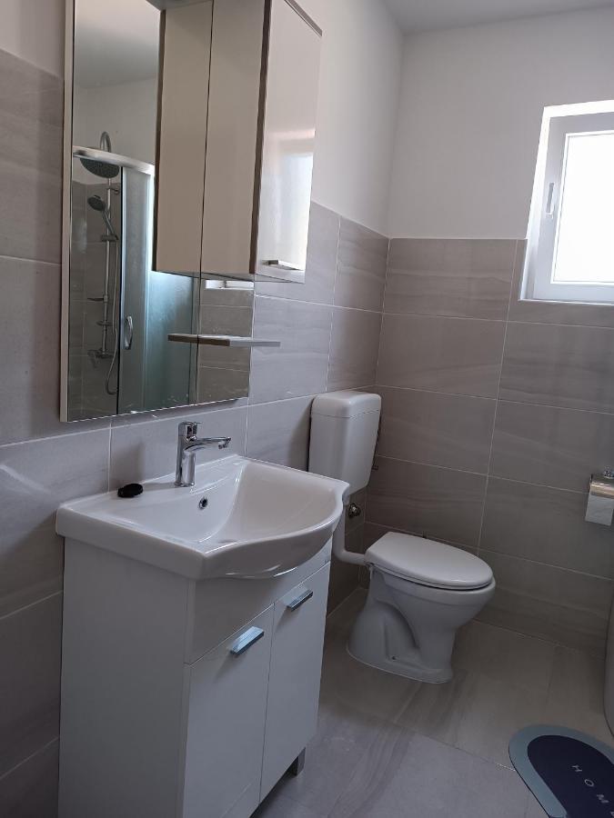Apartment Hinic Vrhovine 외부 사진