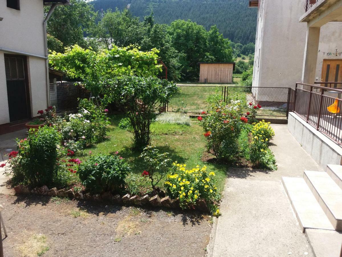 Apartment Hinic Vrhovine 외부 사진